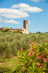 Italia, Toscana, Chianti, la Pieve del paese di San donato in Poggio.