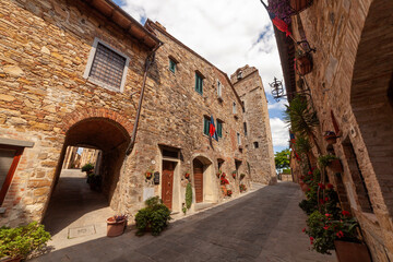 Italia, Toscana, il paese di San donato in Poggio.