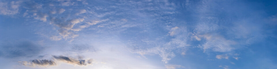 Fototapeta premium Panoramic sky on a sunny day.