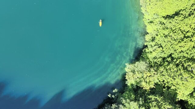 長野県大町市青木湖夏SUPドローン空撮 aerial stand up paddle in a lake