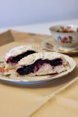 Yeast cake filled with berries