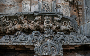 Nanneswara Temple is an 11th century Hindu temple in Lakkundi. Karnataka. India.