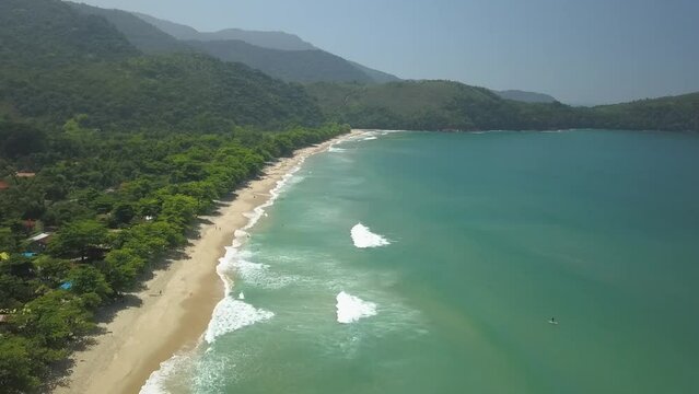 Praia do Sono, localizada em Paraty - RJ.