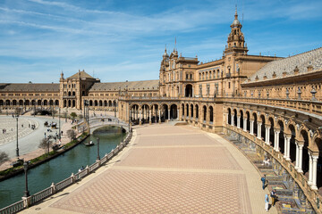 Obraz premium Detail of the Plaza de España, an architectural ensemble located in María Luisa Park in the city of Seville (Andalusia, Spain). It was declared a cultural heritage site in July 2023.