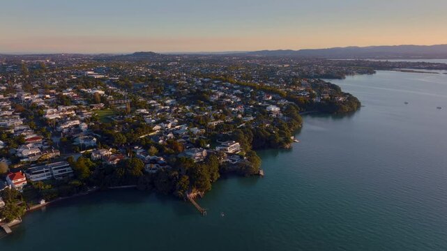 The suburbs of Herne Bay and coastline, Auckland, New Zealand.