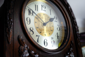 Naklejka premium vintage clock, antique, pendulum swing