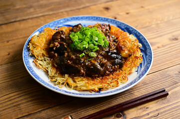 麻婆茄子かた焼きそば