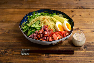 ラーメンサラダ