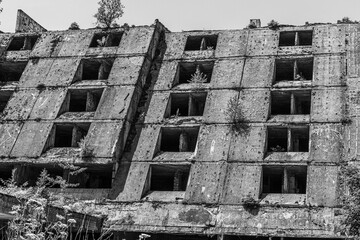 Hotel Igmann - Bosnien-Herzegowina, geschlossen seit 1983 und heute als Lost Place ein beliebtes...