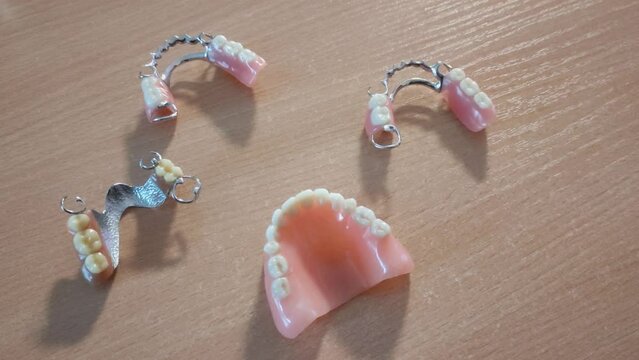 Removable dentures on the table