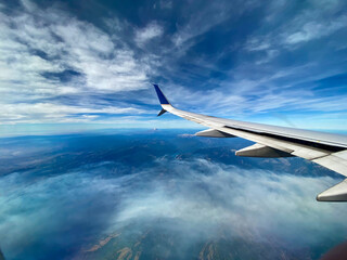 Naklejka premium view from airplane window