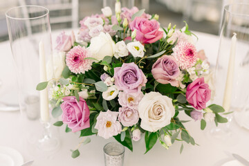 wedding bouquet of roses
