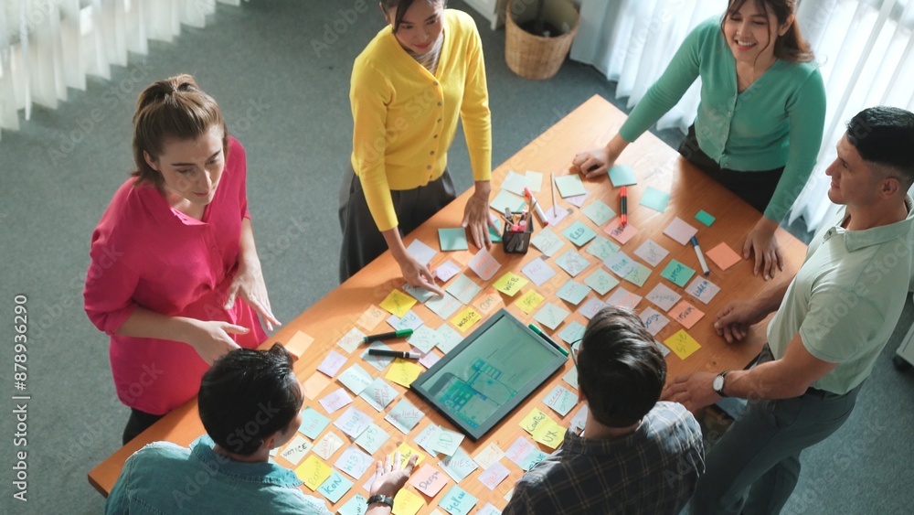 Poster top down view of smart business people shaking hands and making a contract. aerial view of architect