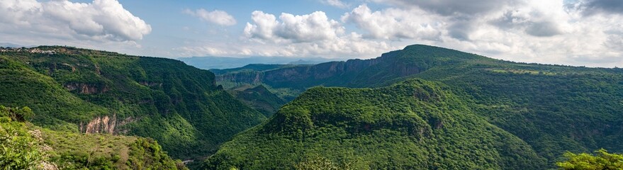 barranca de huentitan, panoramica, jalisco, monta&ntilde;a, cielo, nubes, naturaleza, madre tierra, valle