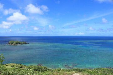 The cobalt blue sea seen from Hirakubozaki