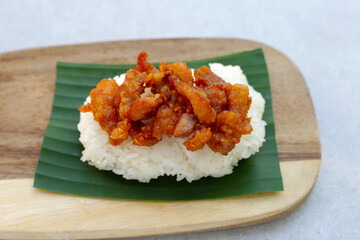 Sticky rice with fried pork