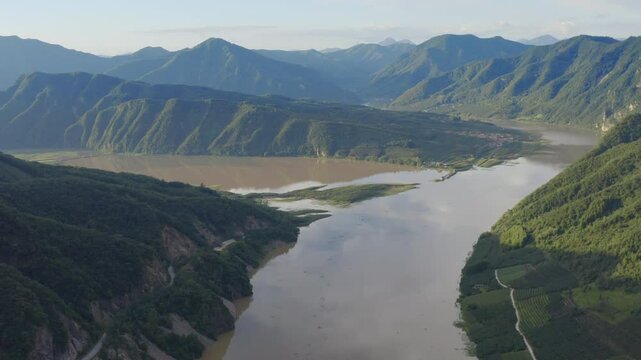 Aerial photography of the Hunjiang River in Ji'an City