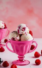 Delicious ice cream, raspberry flavor