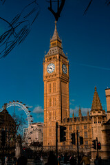 Fototapeta premium Big Ben London Sights UK Travel England Clock Tower Tourist Spots Elizabeth Tower Historic Sight Blue Sky