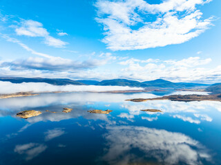Fototapeta premium Jindabyne Lake Reflections, Jindabyne Australia