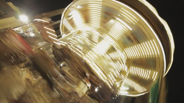 Crazy Carousel Looped 04