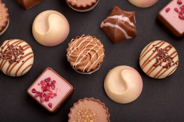 sweet food, candy, calorie, chocolate, snack, background, photography, luxury, food, assortment, gourmet, sweet, dessert, sugar, variety, tasty, truffle, delicious, horizontal