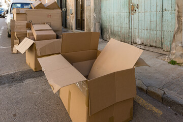 Verpackungsmüll auf der Strasse