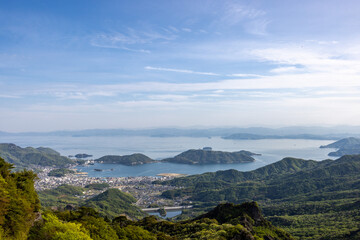 日本三大渓谷美と賞される小豆島の寒霞渓から眺める内海の絶景