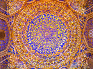 Tilla-Kari Mosque, Samarkan, Uzbekinstan - Ceiling shot