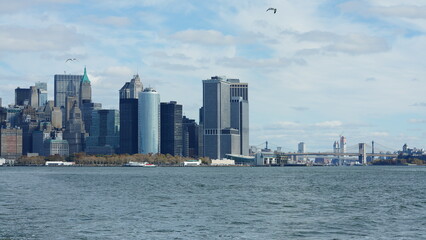 Fototapeta premium The New York manhattan view from the ferry boat in the sunny day