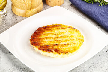 Grilled Greek traditional cheese - haloumi