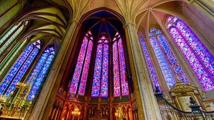 stained window of Amiens cathedral