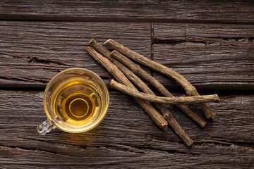 Valeriana officinalis - Organic valerian medicinal hot drink