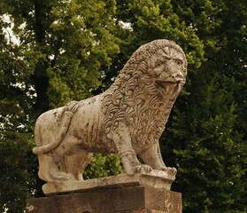  Statua del leone in Italia, Lucca, Toscana