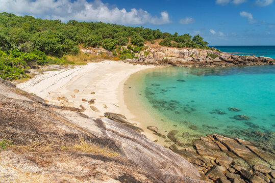 Picturesque tropical Pebbly Beach with turquoise water on Lizard Island, Australia. Lizard Island &nbsp;is located on Great Barrier Reef in north-east part of Queensland