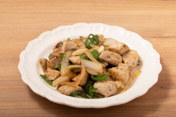 豚肉と玉ねぎとピーマンの炒め物