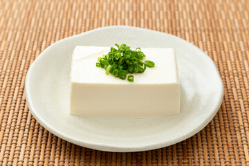 ランチョンマットに木綿豆腐