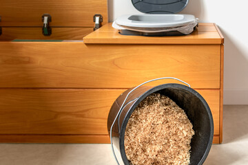 Dry toilet and washable wipe, water saving, compostable, wood chips, eco friendly gesture, durable...