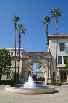 Paramount studio entrance