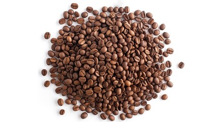 Naklejka premium close up top view on roasted coffee beans pile heap on white background