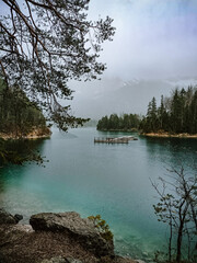 Lake mountain 