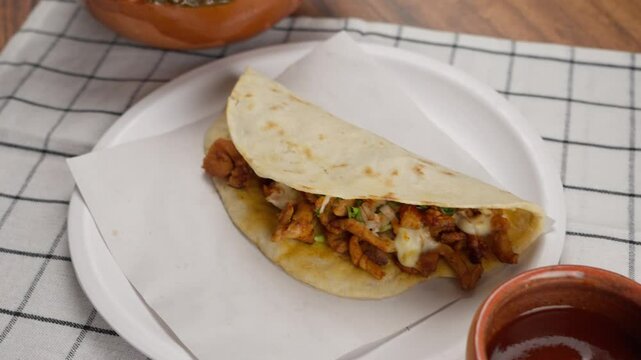 Quesadilla Gringa from Mexico City, Dolly in