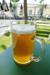 Bier in einem Biergarten