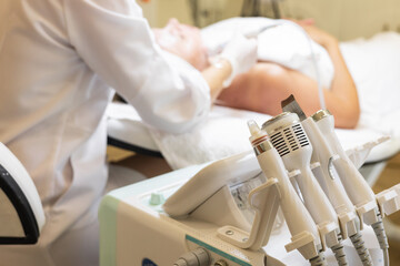 A set of tips for a cosmetological combine for scincare