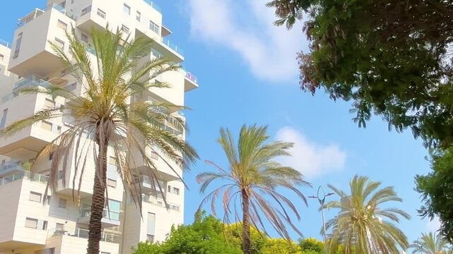 Israel Holon is a city of design, original modern residential buildings, beautiful city neighborhoods. 