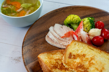 フレンチトーストとスープ