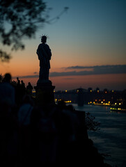 Fototapeta premium Statue of Liberty at sunset