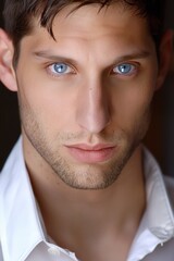 Obraz premium young man with and intense eye contact