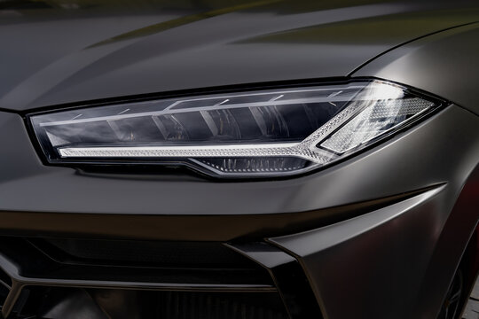 Lamborghini Urus LED Matrix Headlight