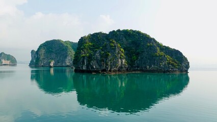 Halong Bucht in Vietnam, 1000 Insel-Bucht